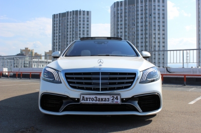 Mercedes-benz W222 S63 AMG