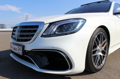 Mercedes-benz W222 S63 AMG
