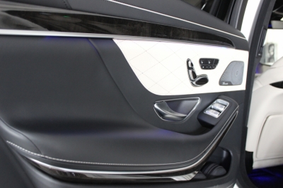 Mercedes-benz W222 S63 AMG