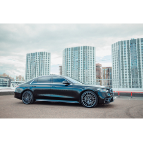 Mercedes-benz W223 S450