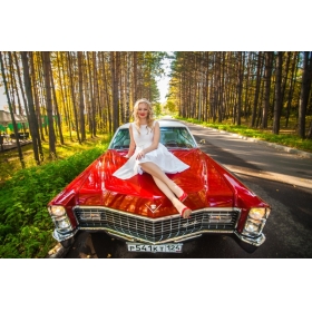 Cadillac DeVille 1966 год