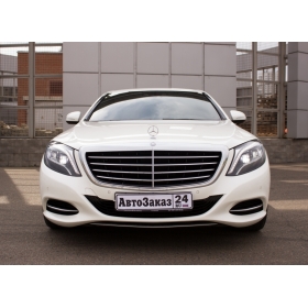 Mercedes-Benz W222 S400