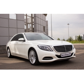 Mercedes-Benz W222 S400