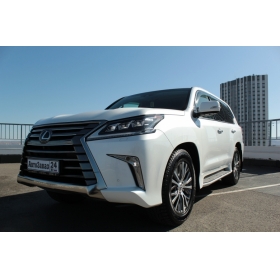 Lexus LX570