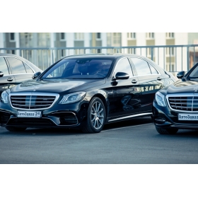 Mercedes-Benz W222 S63 AMG